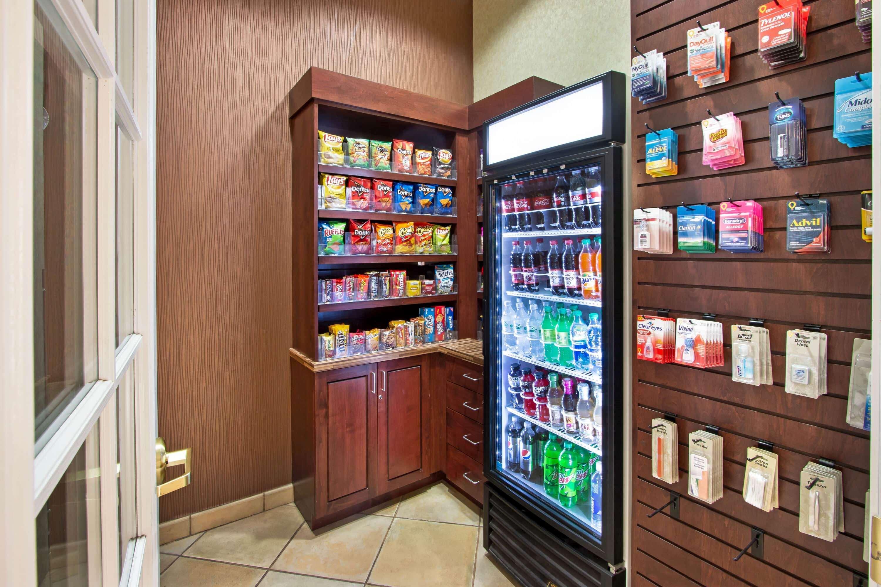 La Quinta Inn & Suites By Wyndham Albuquerque Midtown Екстериор снимка