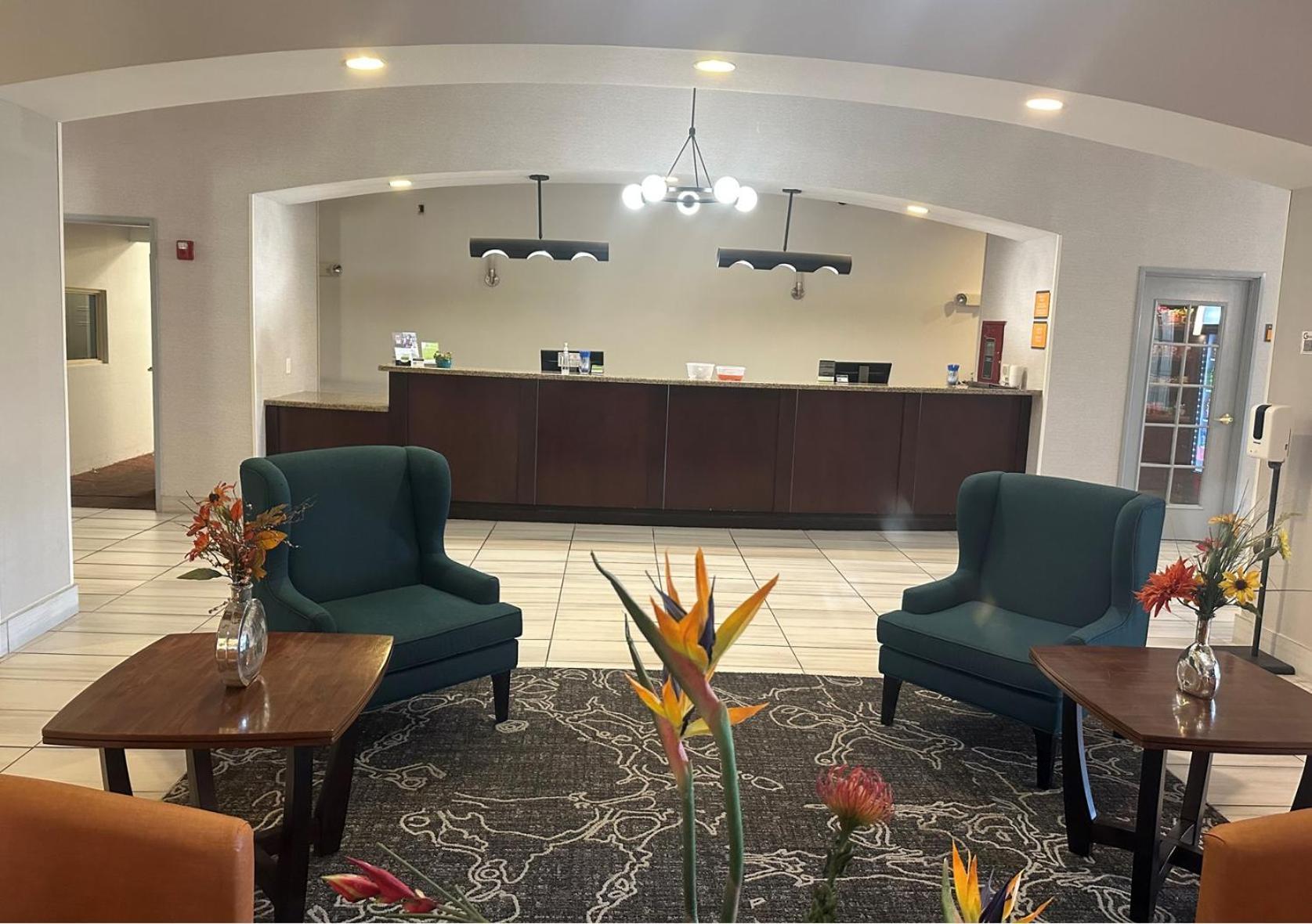 La Quinta Inn & Suites By Wyndham Albuquerque Midtown Екстериор снимка