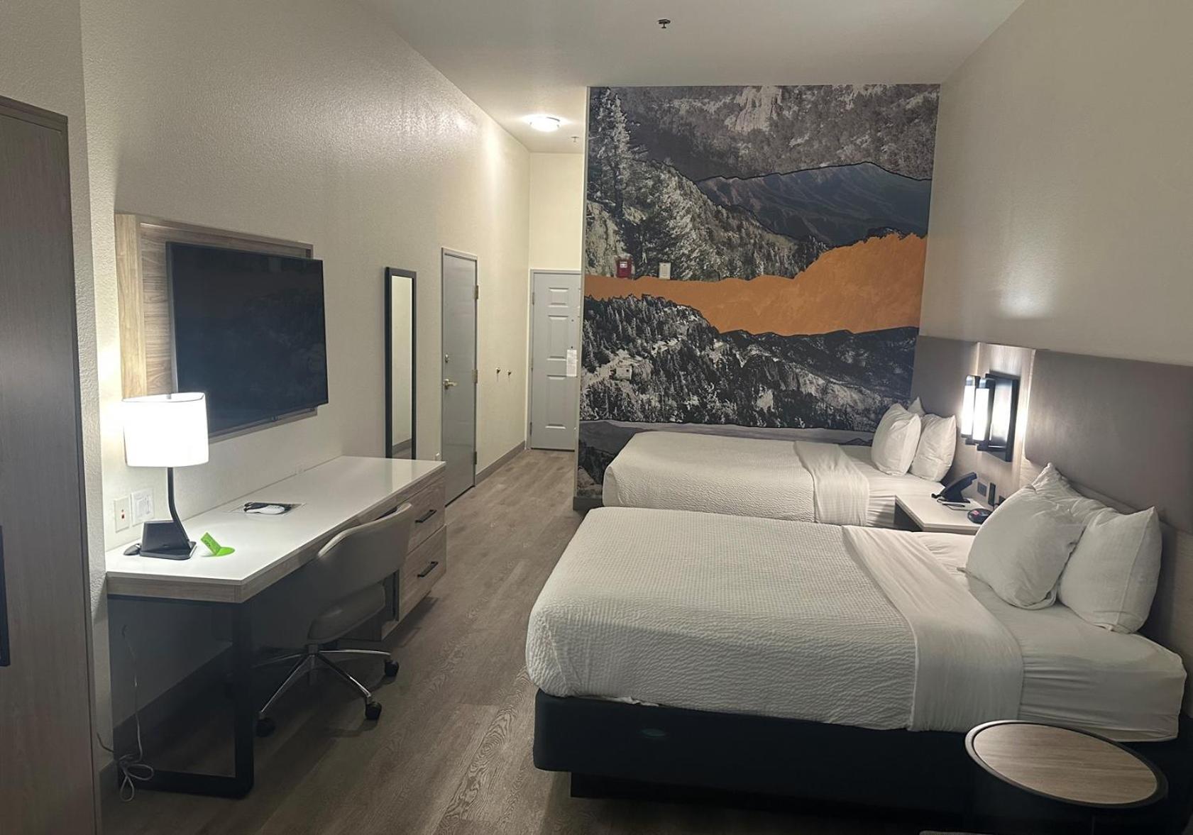 La Quinta Inn & Suites By Wyndham Albuquerque Midtown Екстериор снимка
